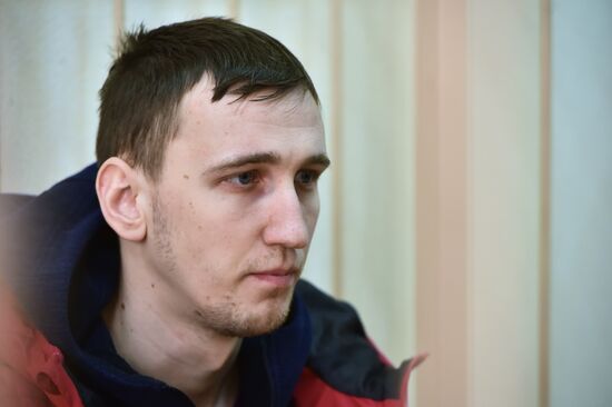 Избрание меры пресечения по делу о взрыве газа в жилом доме в Новосибирске