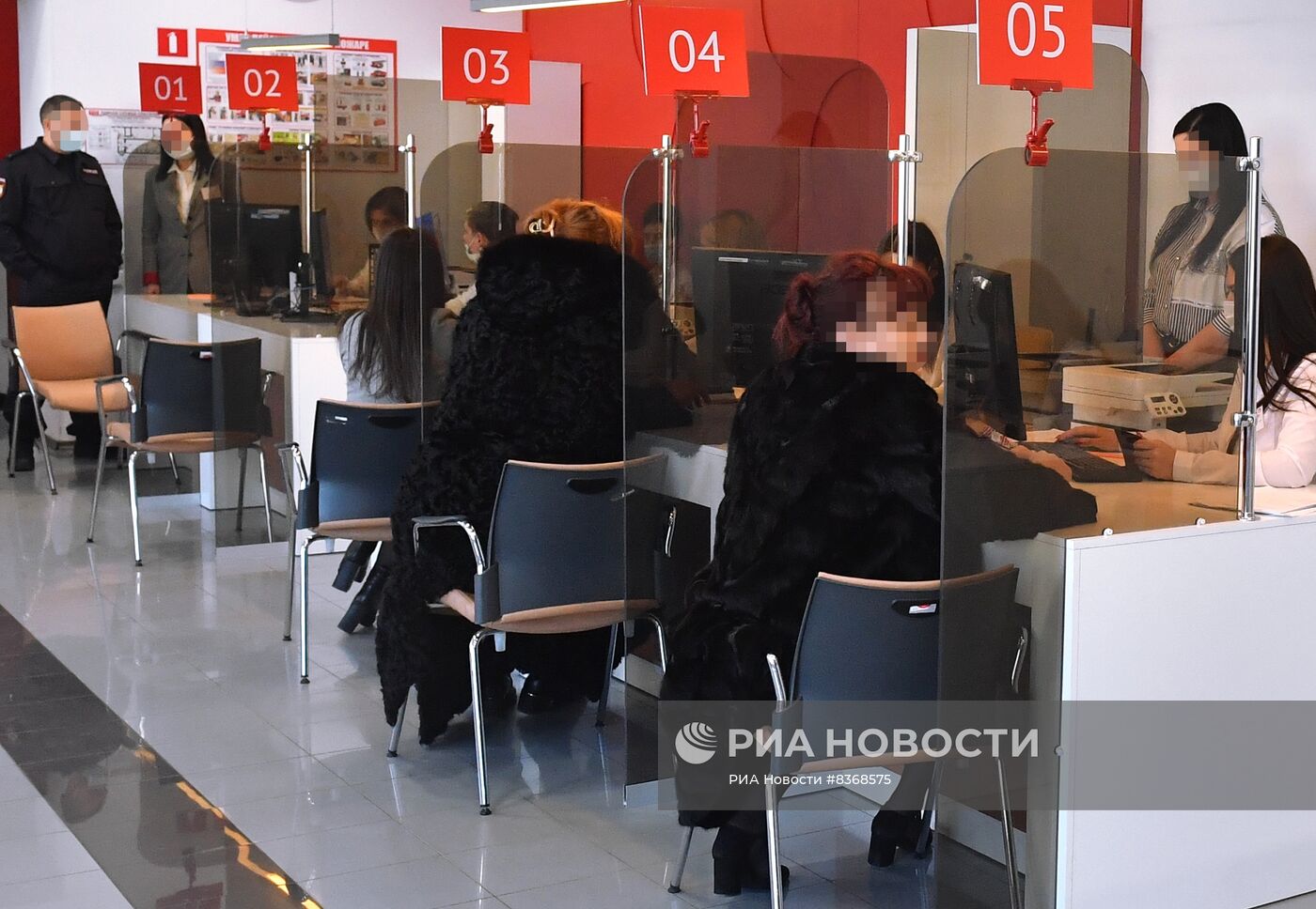 В Мелитополе начал работу первый МФЦ