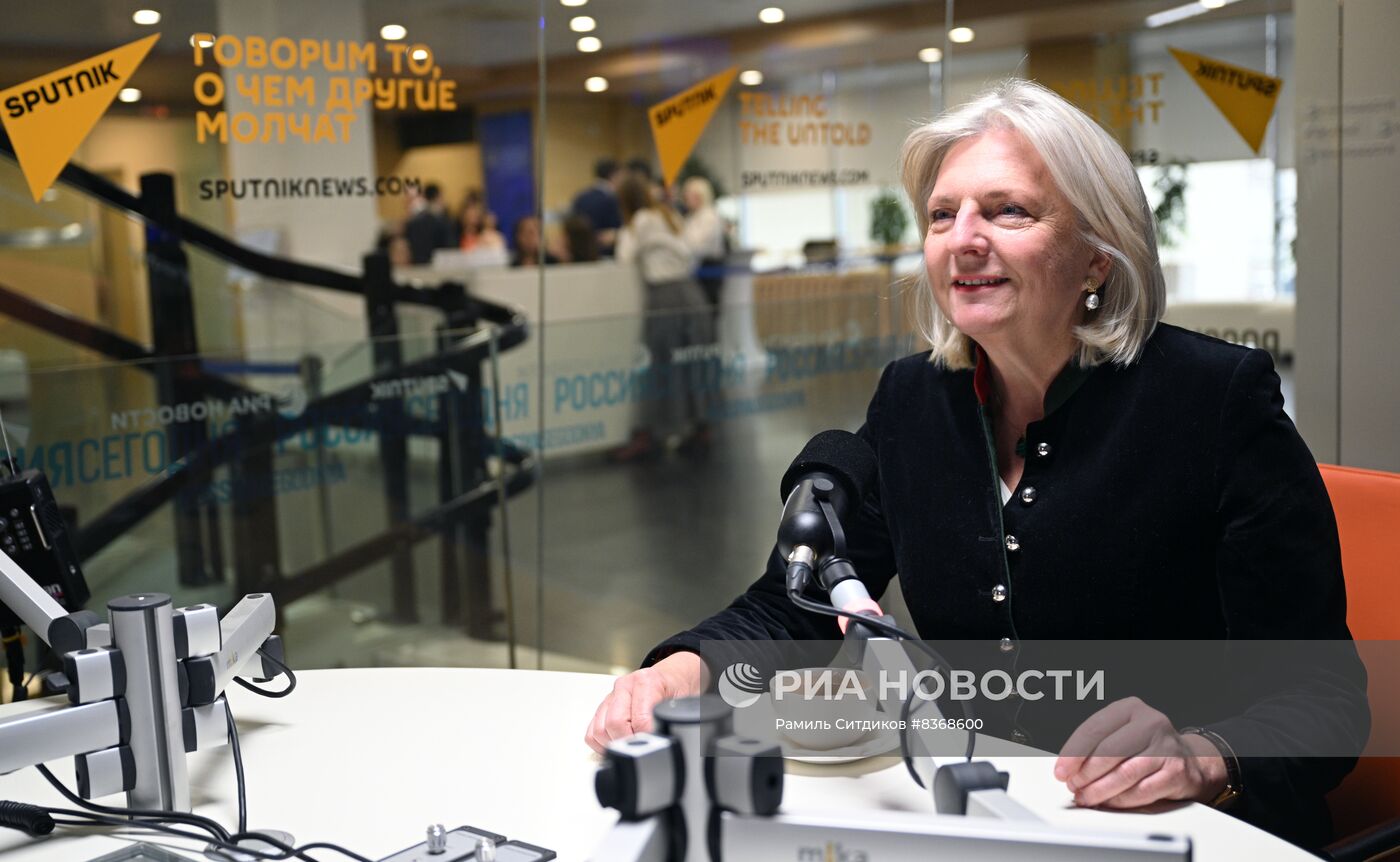 Интервью экс-министра иностранных дел Австрии К. Кнайсль агентству РИА Новости