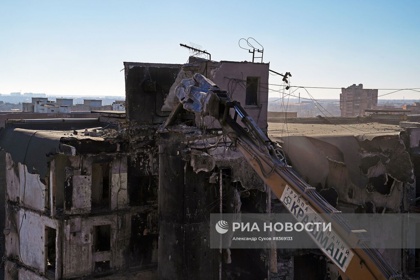 Снос аварийных домов в Мариуполе