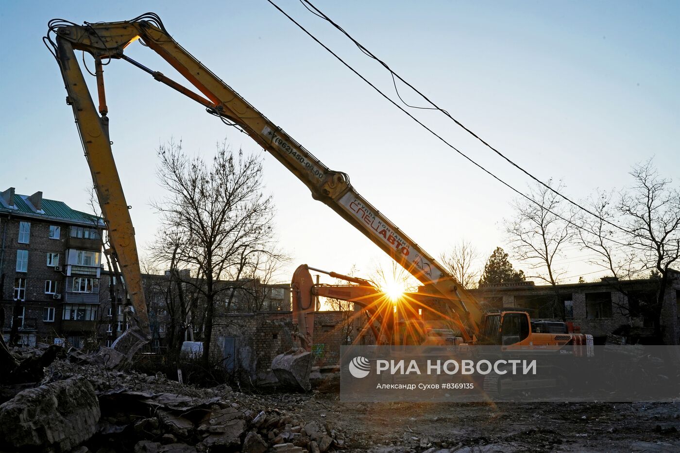 Снос аварийных домов в Мариуполе