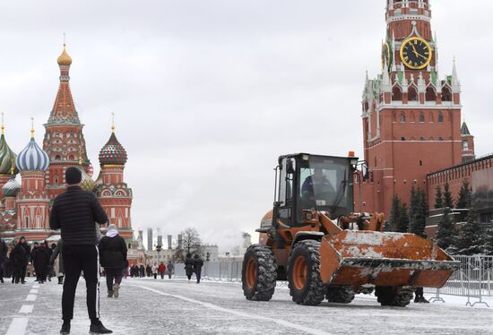 Снег в Москве