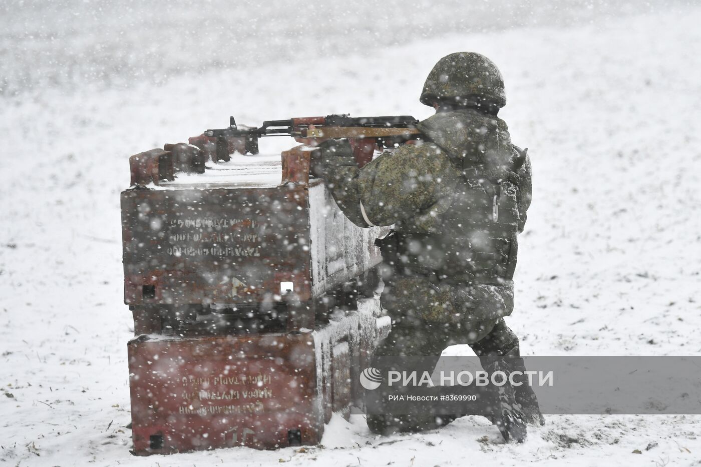 Подготовка мобилизованных военнослужащих РФ на полигоне в Запорожской области