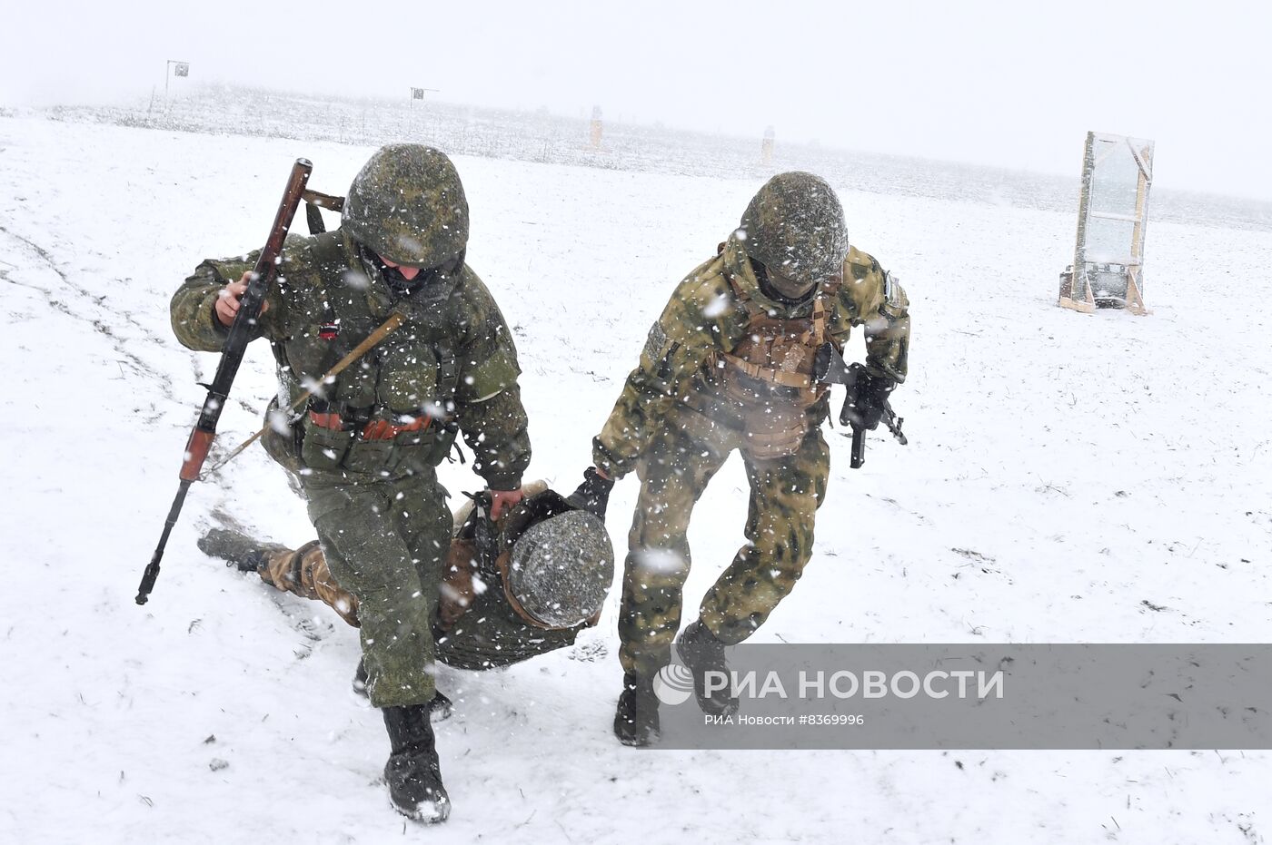 Подготовка мобилизованных военнослужащих РФ на полигоне в Запорожской области