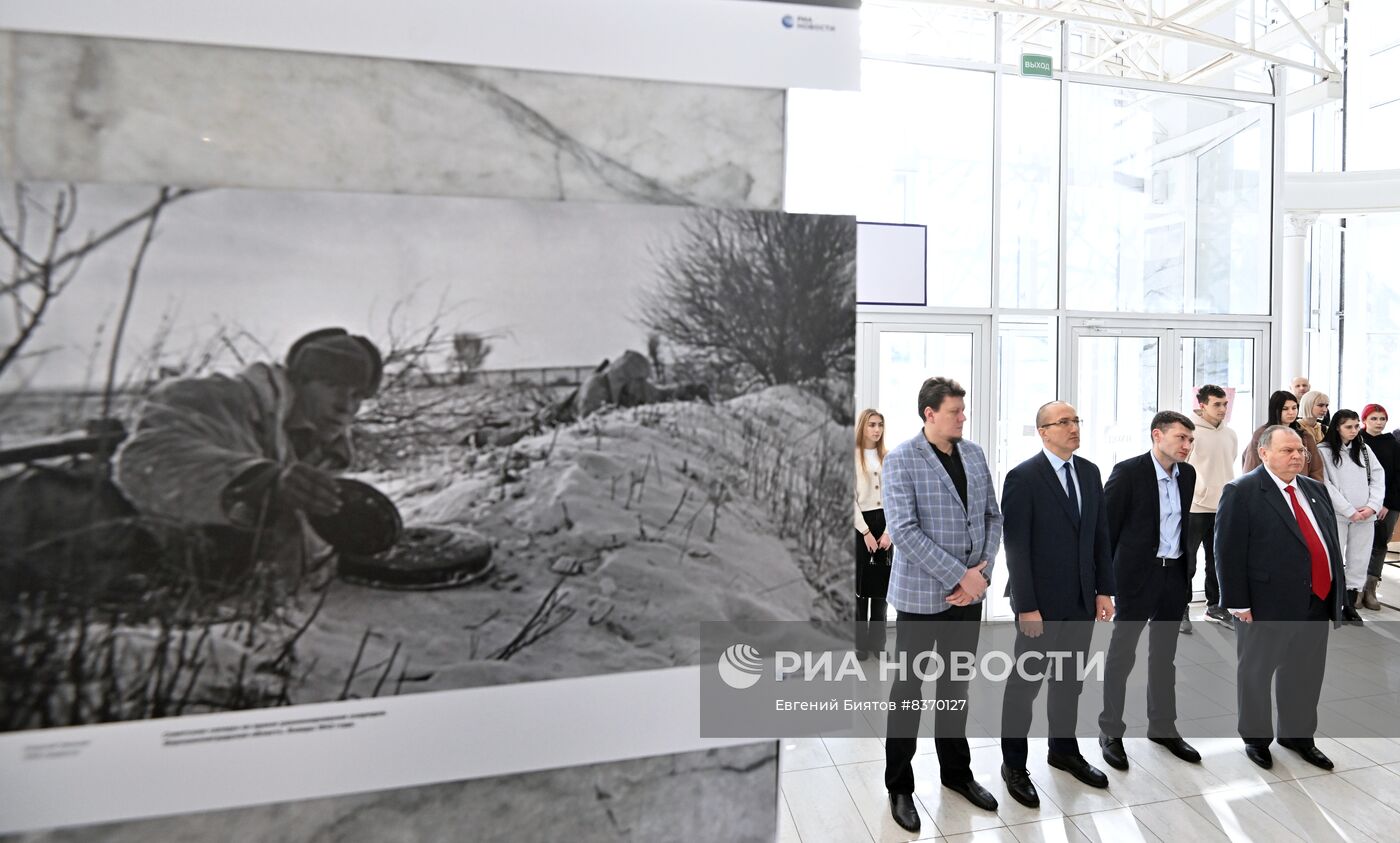 Открытие фотовыставки "Освобождение. Луганск"