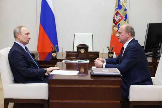 Встреча президента РФ В. Путина с лидером КПРФ Г. Зюгановым