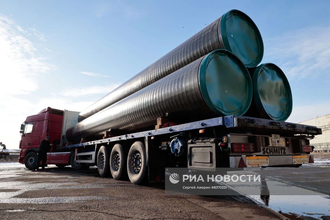 Производство труб для строящегося водовода из Ростовской области в ДНР