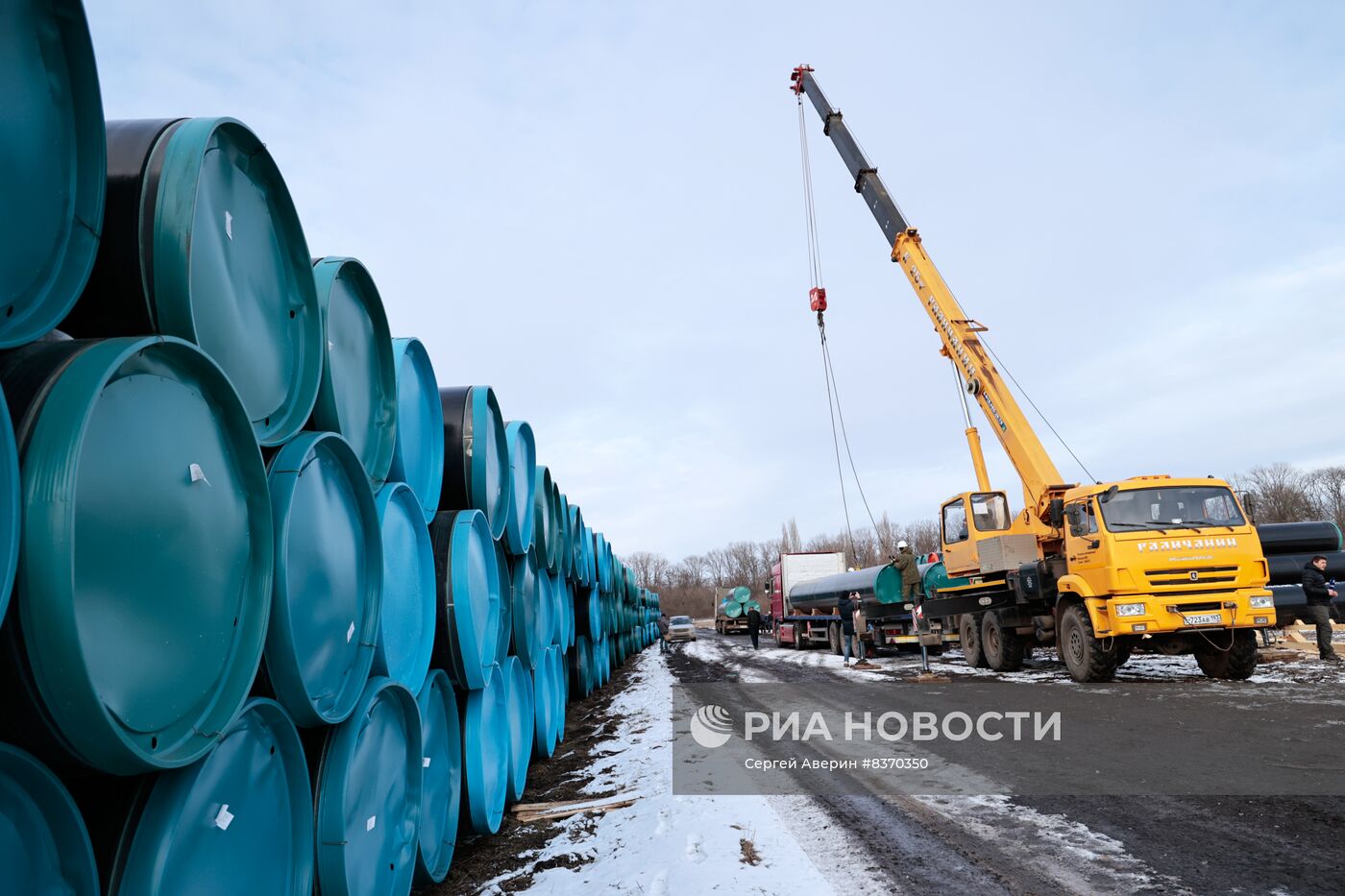 Производство труб для строящегося водовода из Ростовской области в ДНР