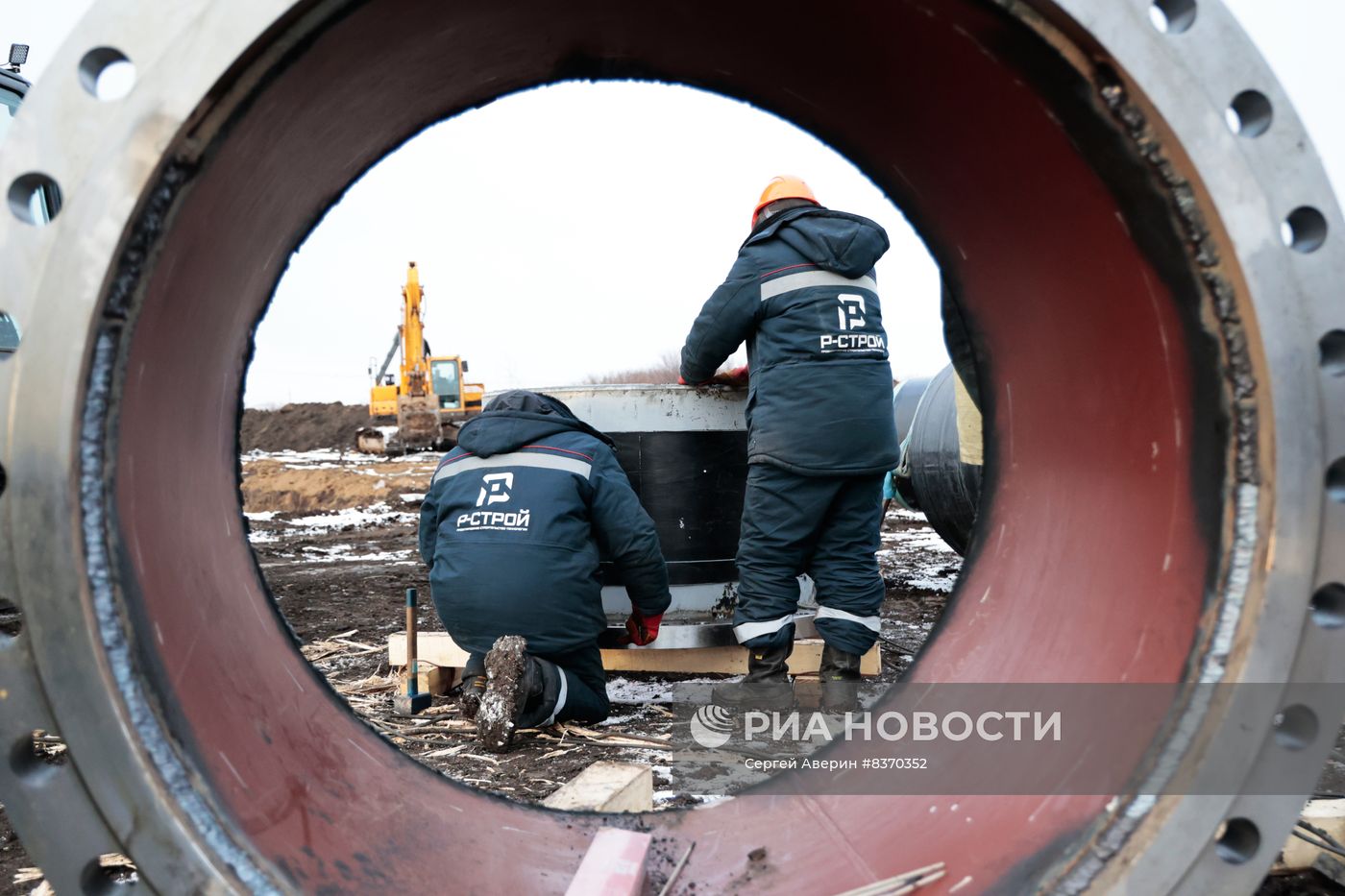 Производство труб для строящегося водовода из Ростовской области в ДНР