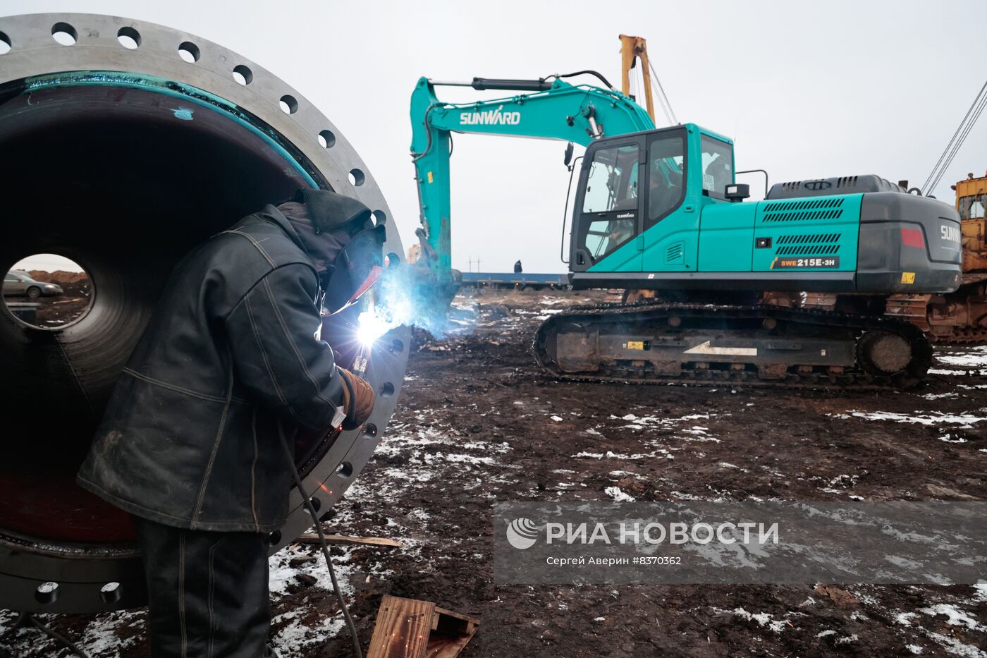 Производство труб для строящегося водовода из Ростовской области в ДНР