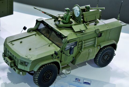 14-я международная авиакосмическая выставка Aero India 2023