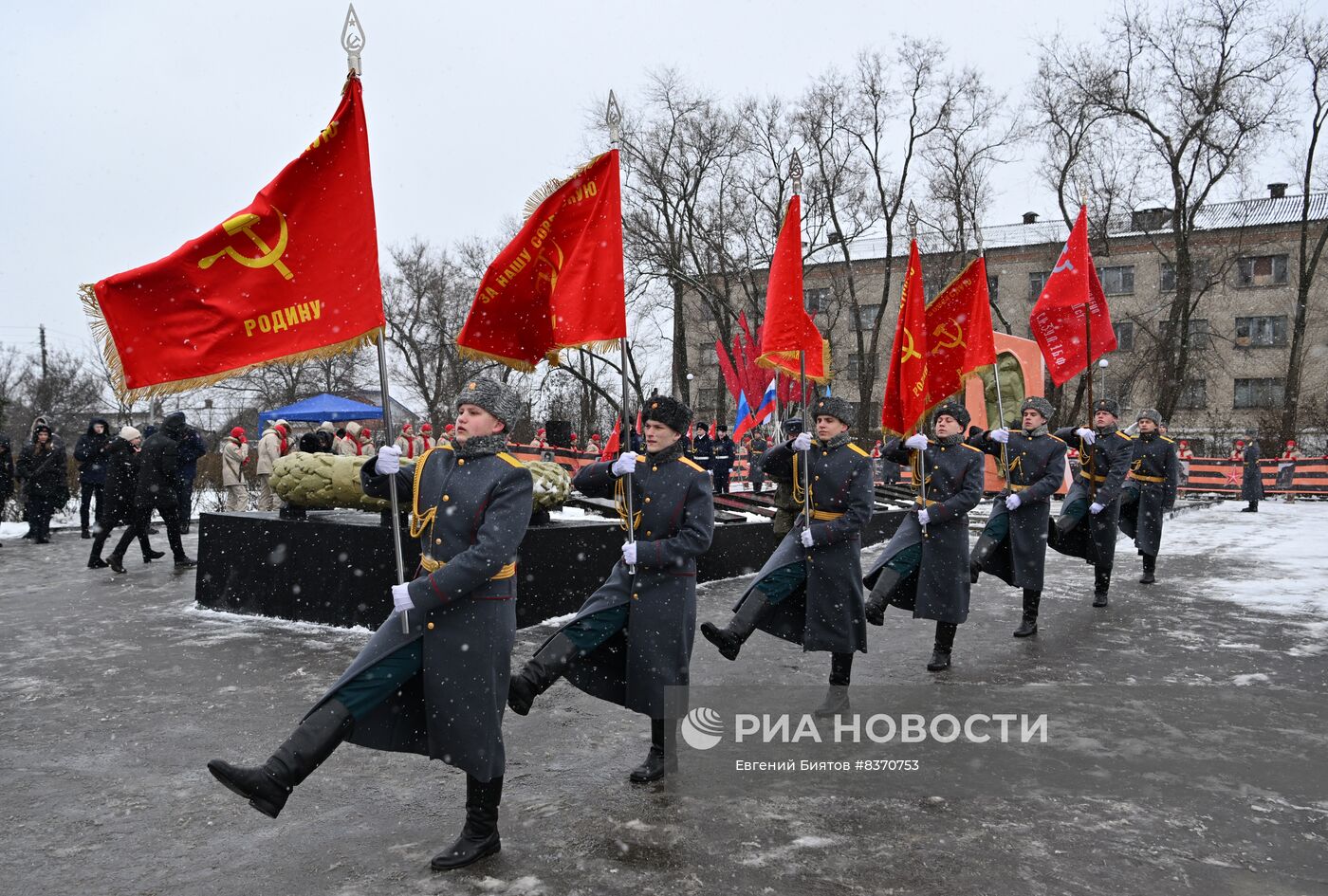 Празднование 80-летия освобождения Луганска от немецко-фашистских захватчиков
