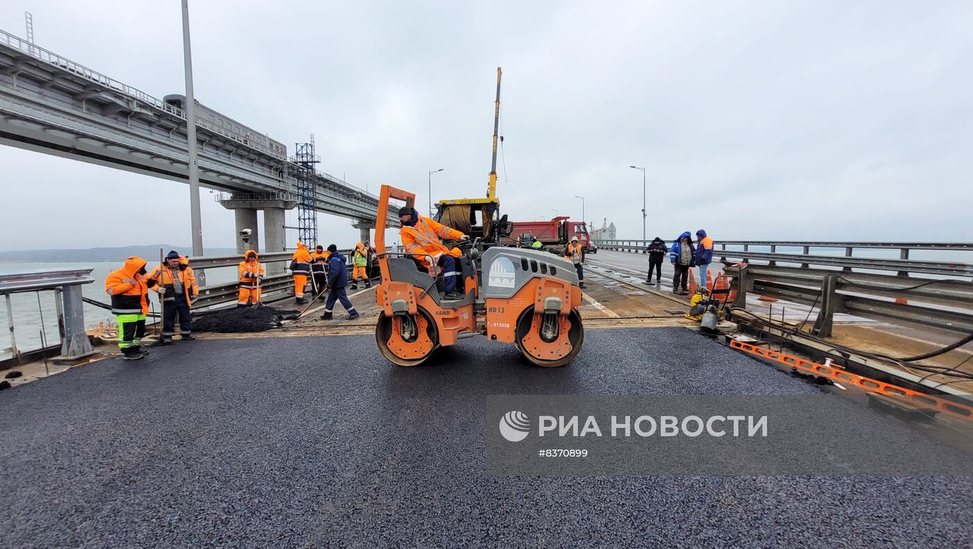 Закончено асфальтирование новых пролетов Крымского моста