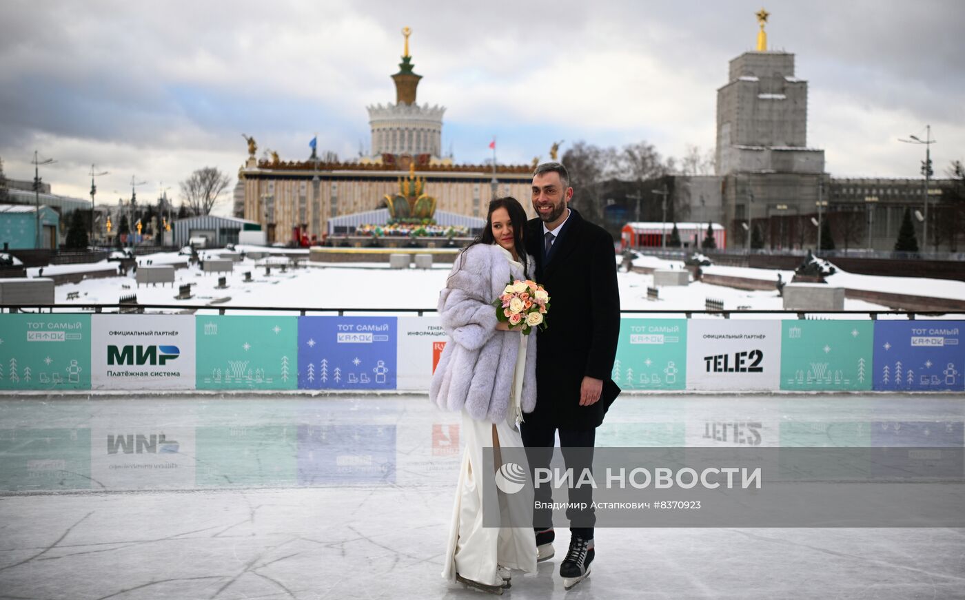 Празднование Дня всех влюбленных в Москве