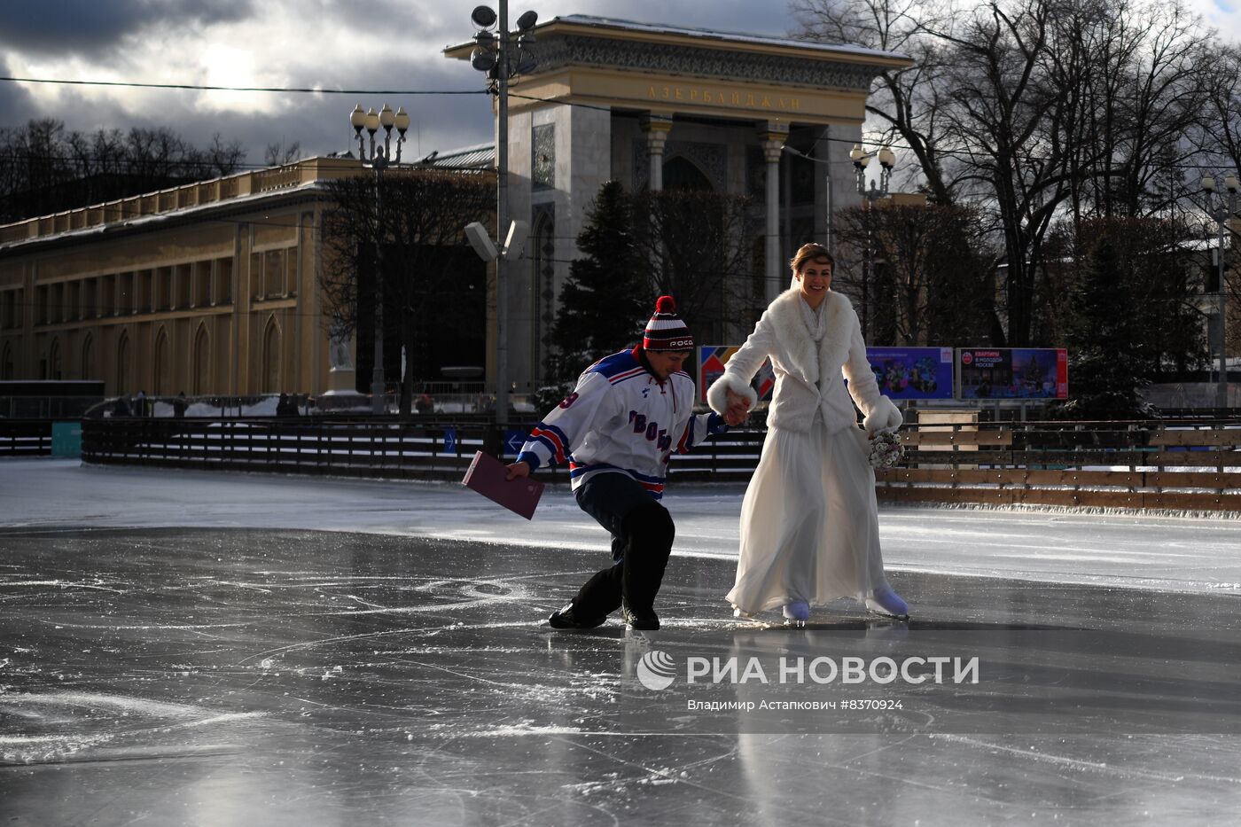 Празднование Дня всех влюбленных в Москве