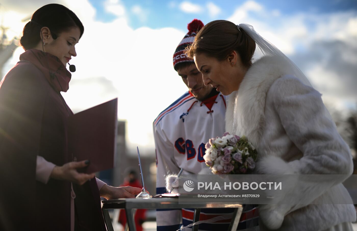 Празднование Дня всех влюбленных в Москве