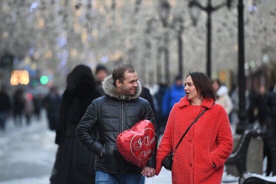 Празднование Дня всех влюбленных в Москве