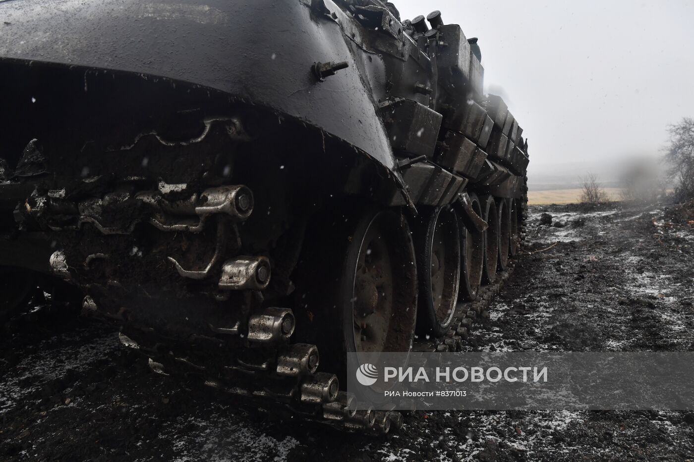 Работа танков Т-72Б в южном секторе СВО