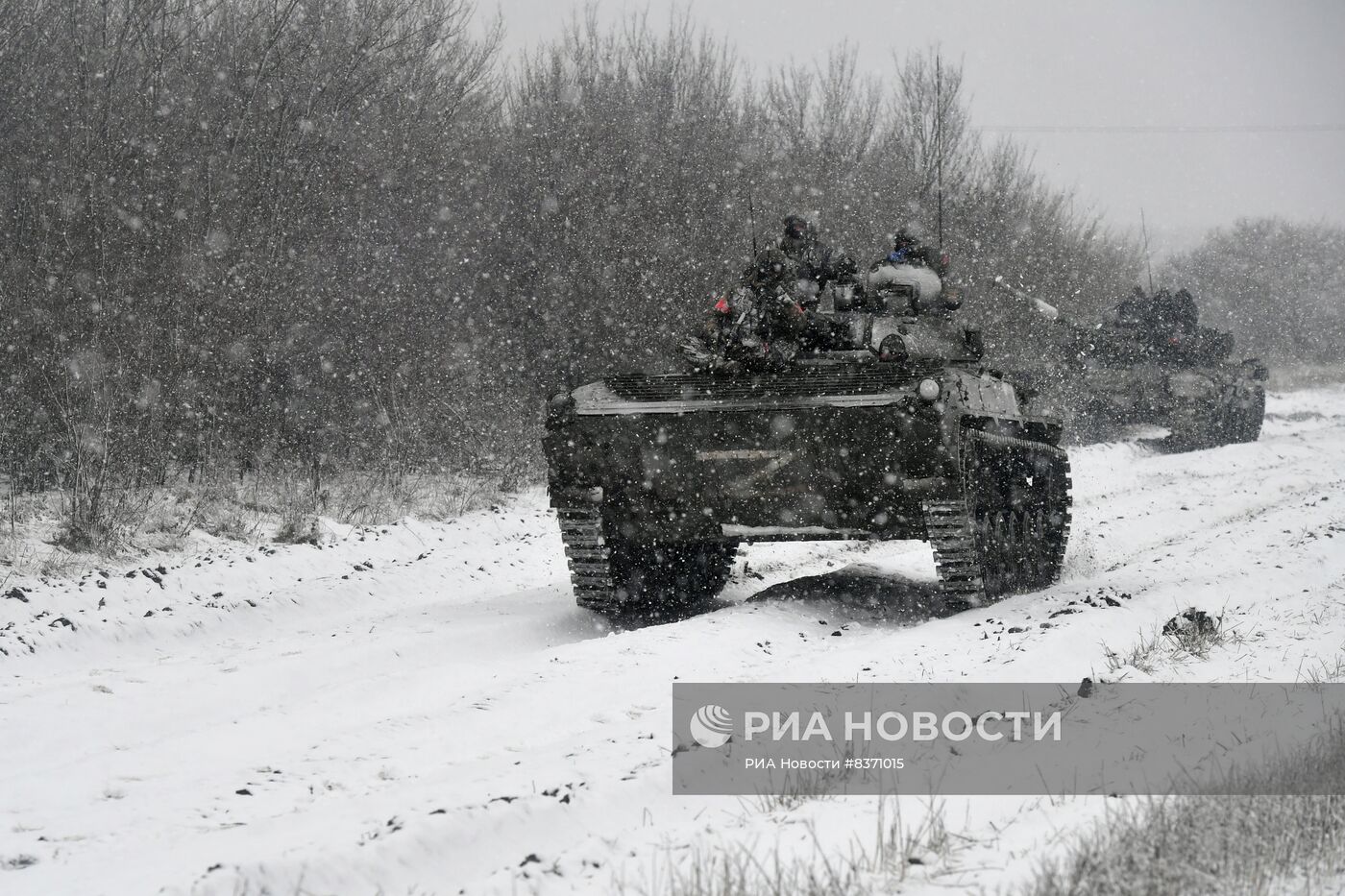 Работа танков Т-72Б в южном секторе СВО