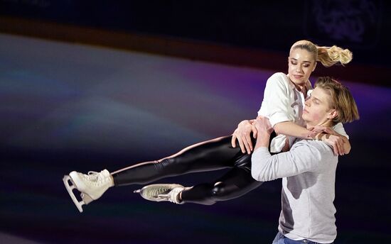 Фестиваль "Влюбленные в фигурное катание"