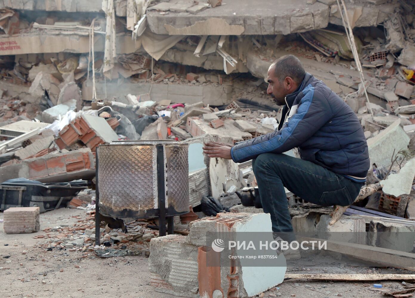 Ликвидация последствий землетрясения продолжается в Турции