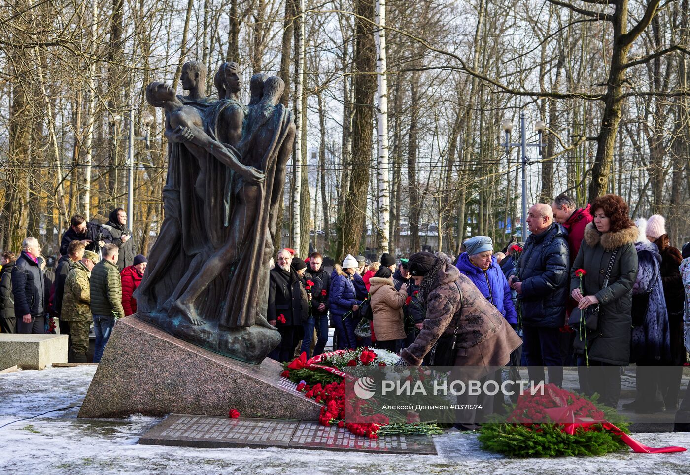 Траурная церемония ко дню вывода советских войск из Афганистана в Петербурге