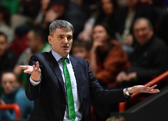 Баскетбол. Единая лига ВТБ. Матч УНИКС - ЦСКА