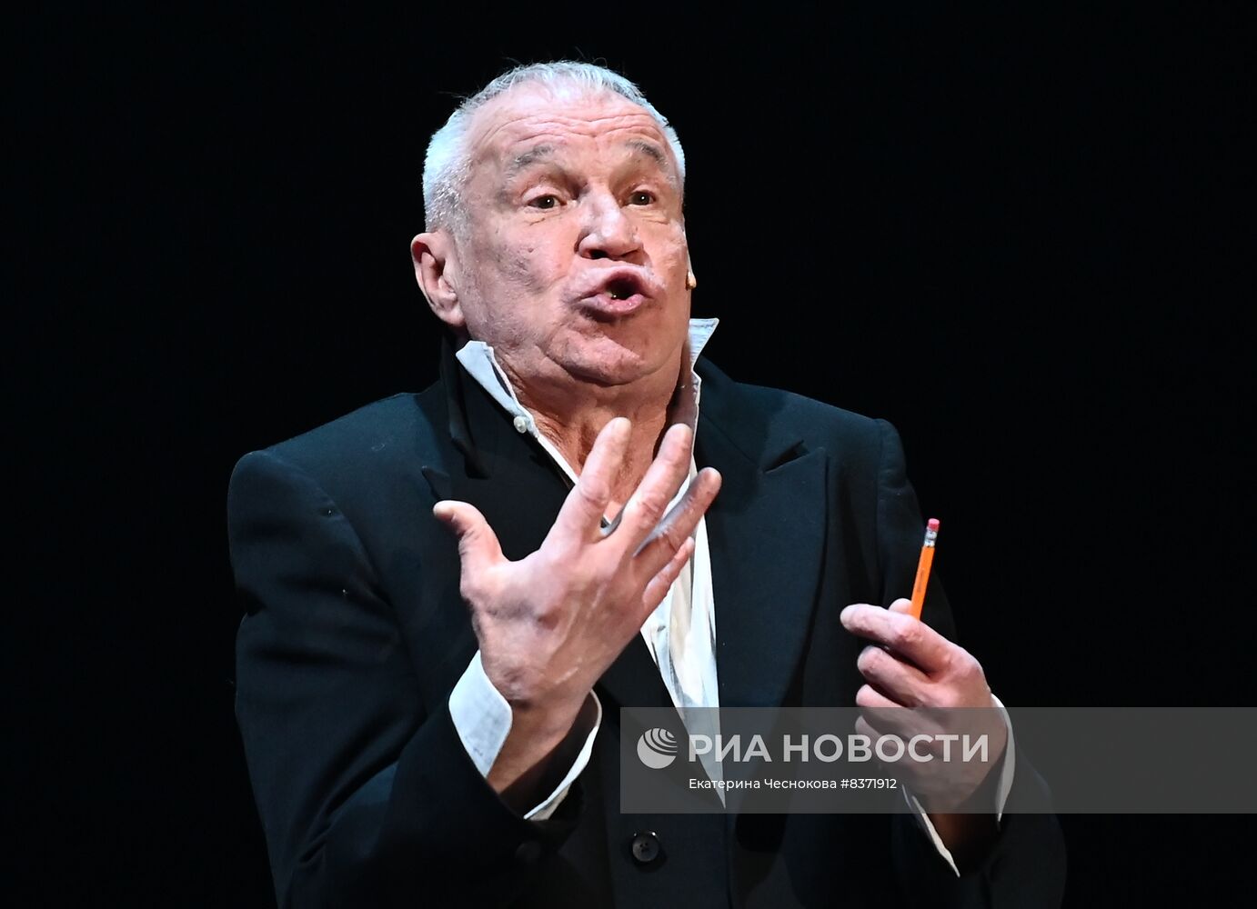 Зимний международный фестиваль искусств. Спектакль "Кроткая"
