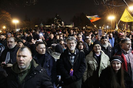 Акция против "франко-германского" плана ЕС по Косово