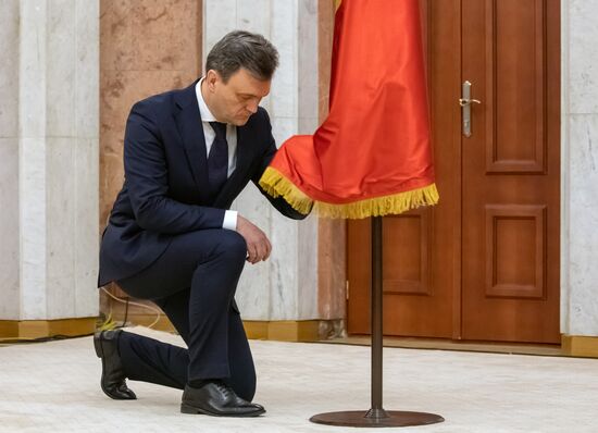 Церемония принятия присяги нового правительства под руководством Д. Речана в Молдавии