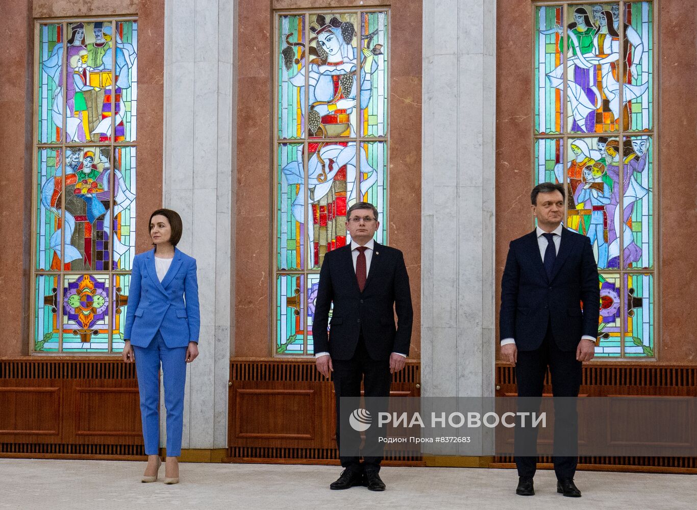 Церемония принятия присяги нового правительства под руководством Д. Речана в Молдавии