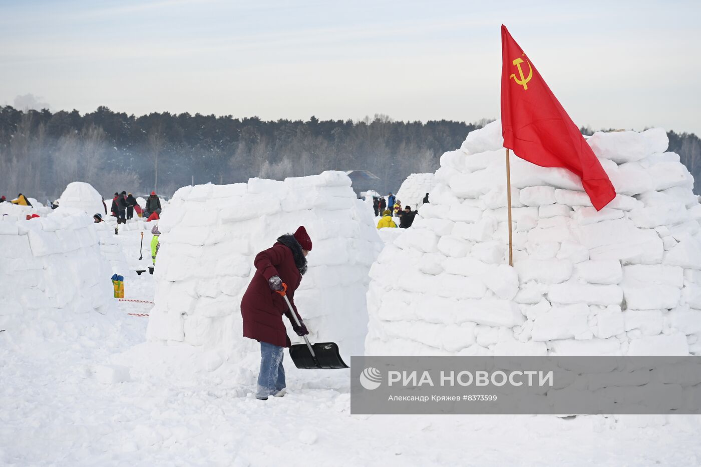 Фестиваль Иглу-2023 "Город эскимосов" в Новосибирске