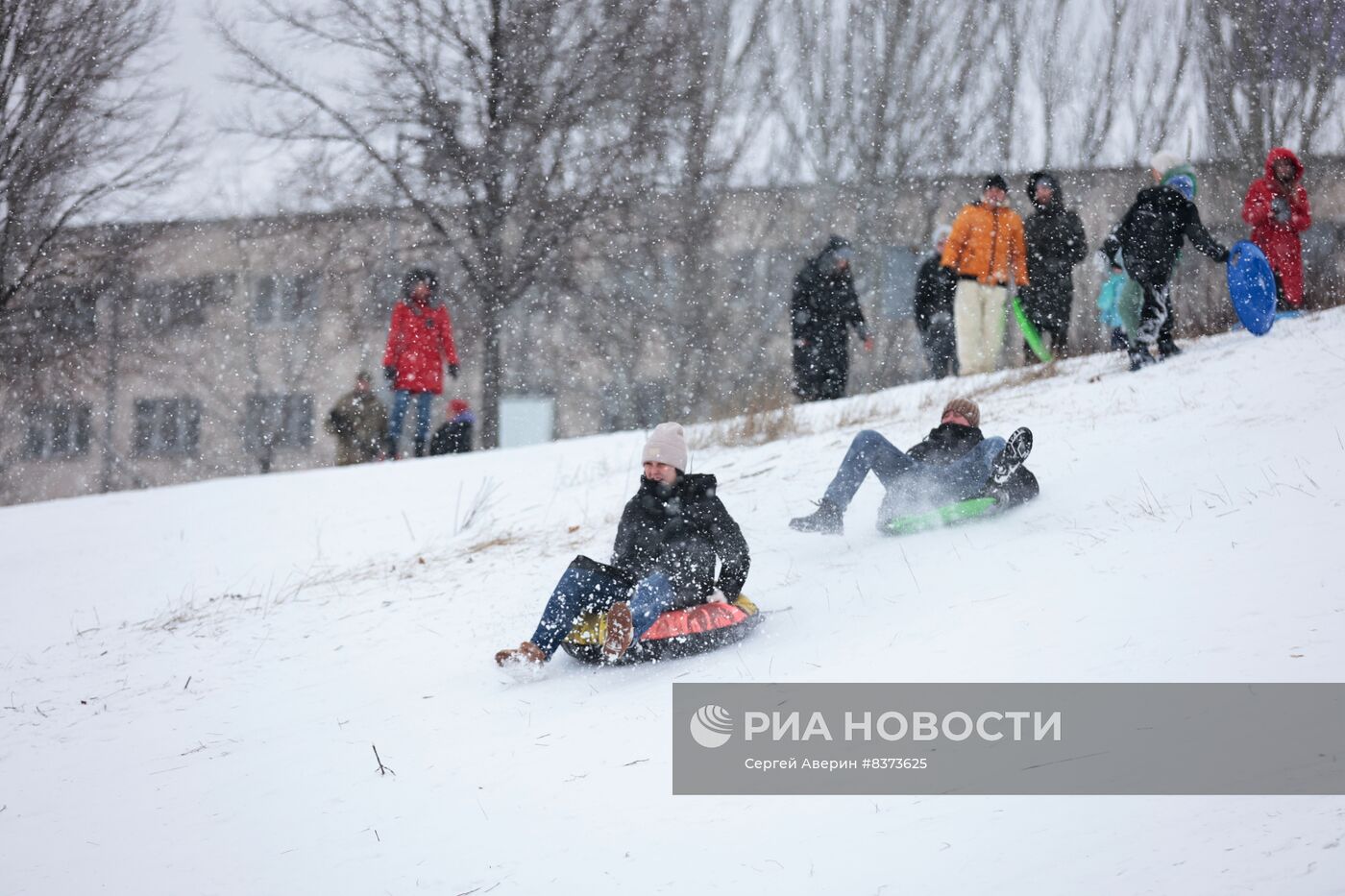 Зимний отдых горожан в Донецке