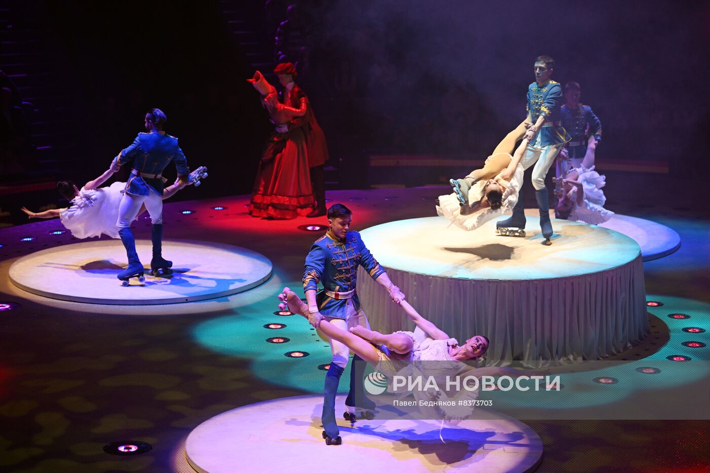 Премьера спектакля "КороЛЕВство" в Большом Московском цирке