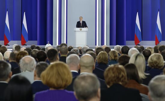 Послание президента РФ Владимира Путина Федеральному собранию