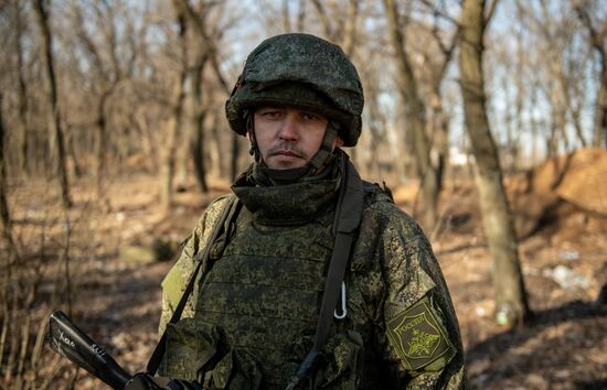 Защитники Отечества