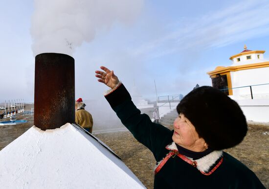 Празднование буддийского Нового года в России