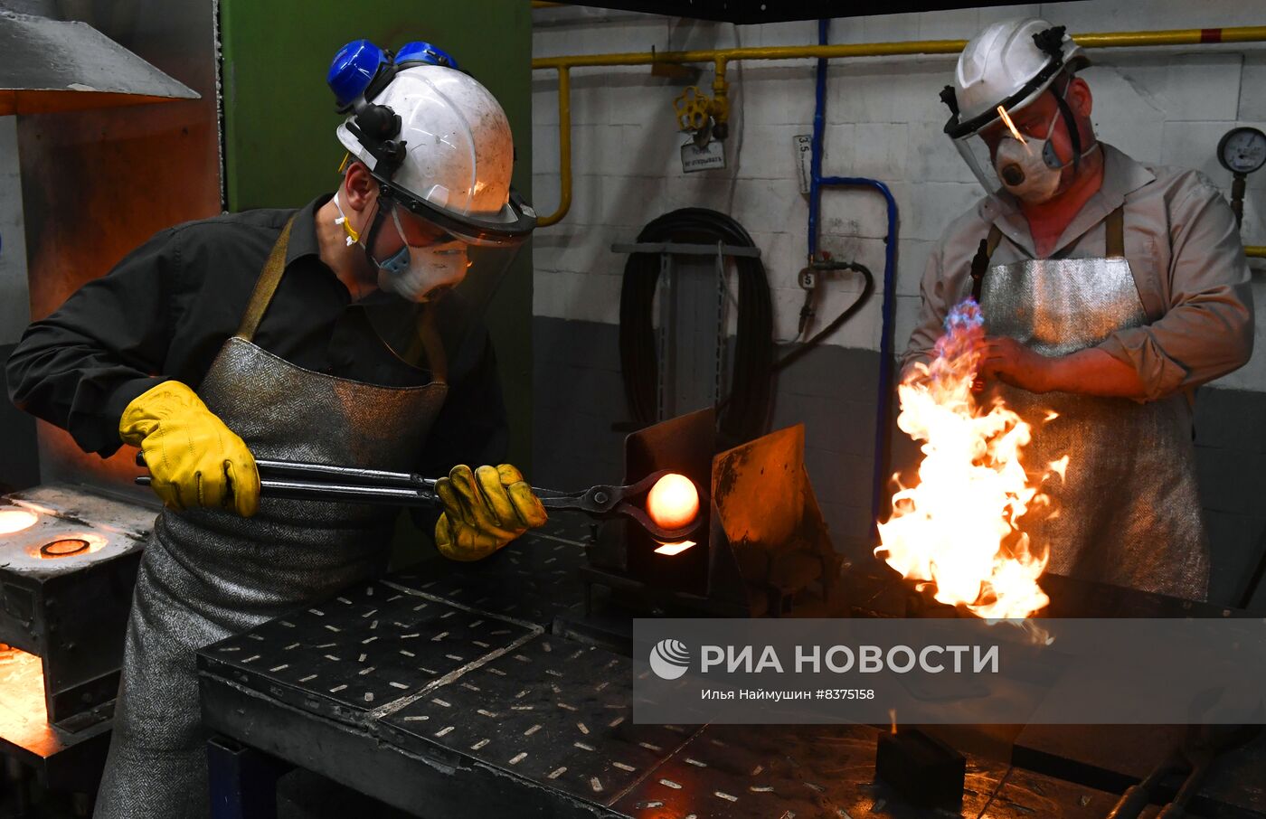 Драгоценные металлы, произведенные на предприятии "Красцветмет"