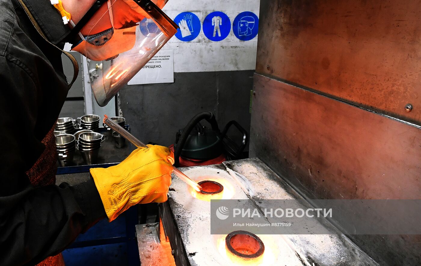 Драгоценные металлы, произведенные на предприятии "Красцветмет"