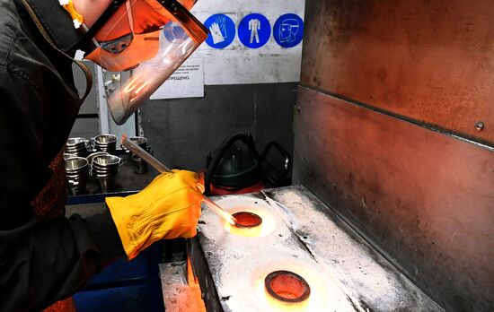 Драгоценные металлы, произведенные на предприятии "Красцветмет"