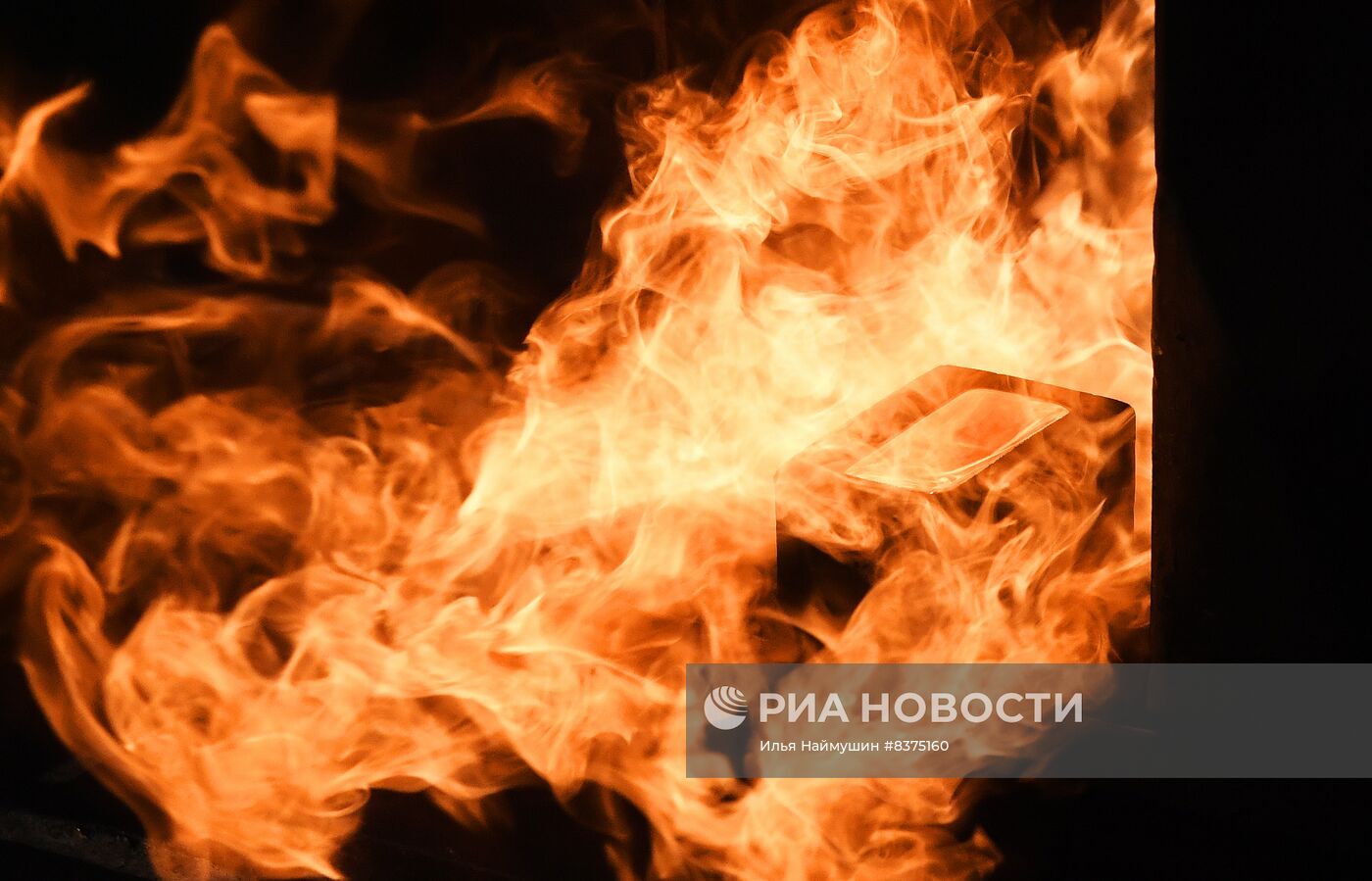 Драгоценные металлы, произведенные на предприятии "Красцветмет"