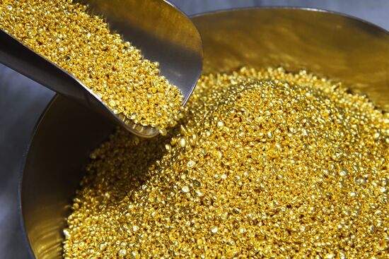 Драгоценные металлы, произведенные на предприятии "Красцветмет"