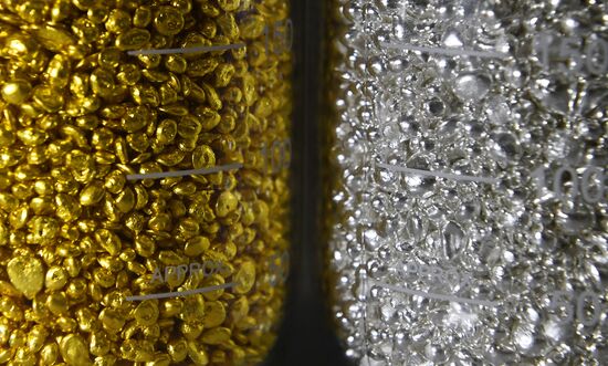 Драгоценные металлы, произведенные на предприятии "Красцветмет"