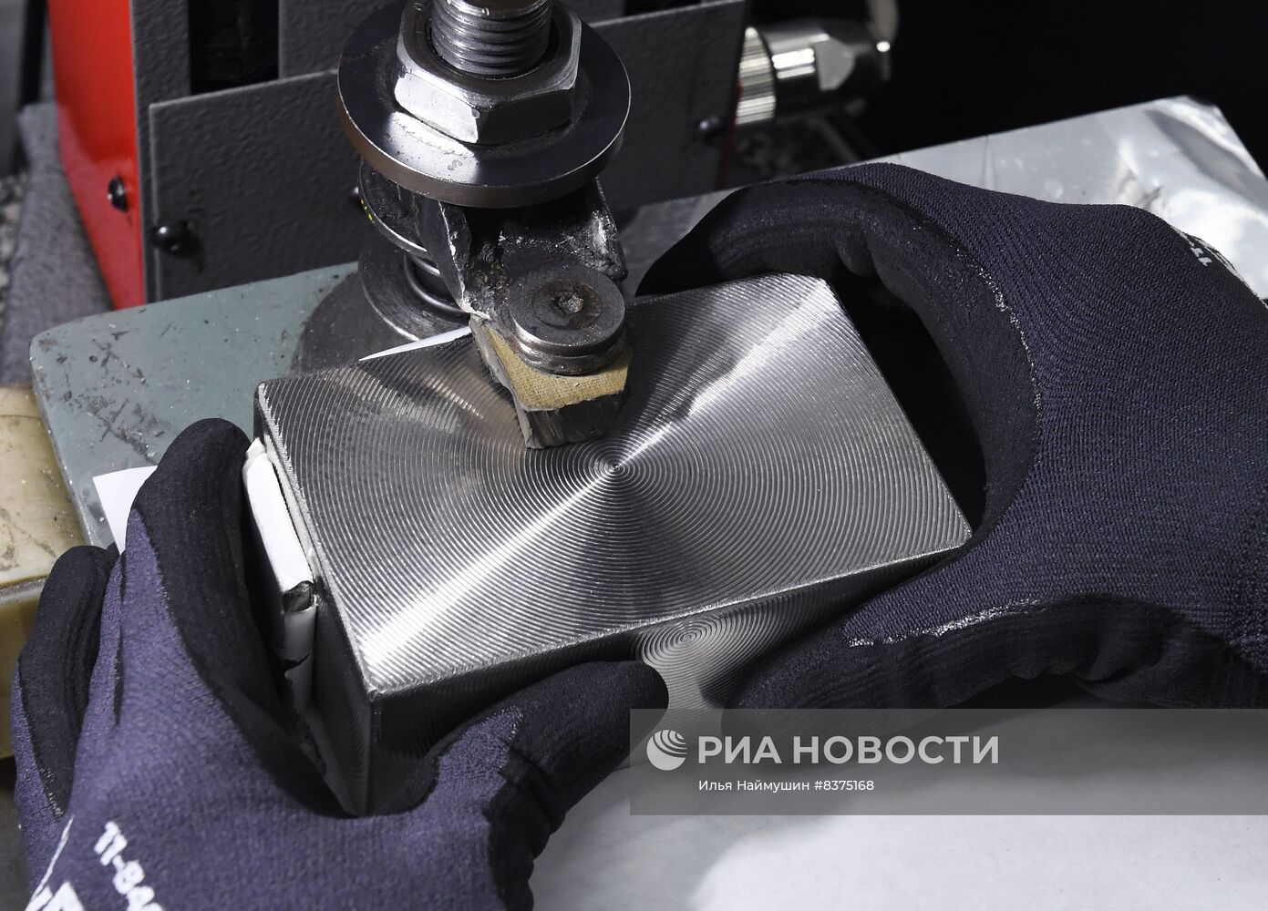 Драгоценные металлы, произведенные на предприятии "Красцветмет"