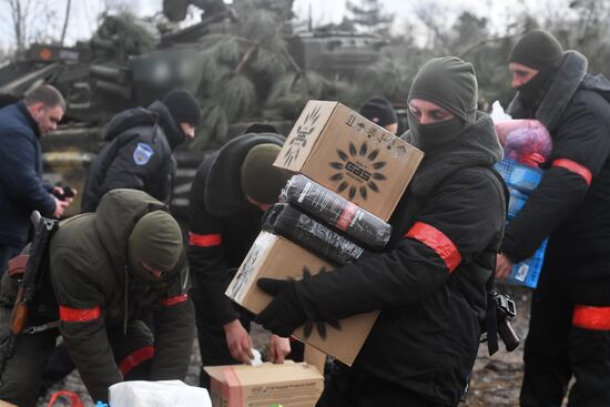 Передача подарков к 23 февраля военным в южном секторе СВО