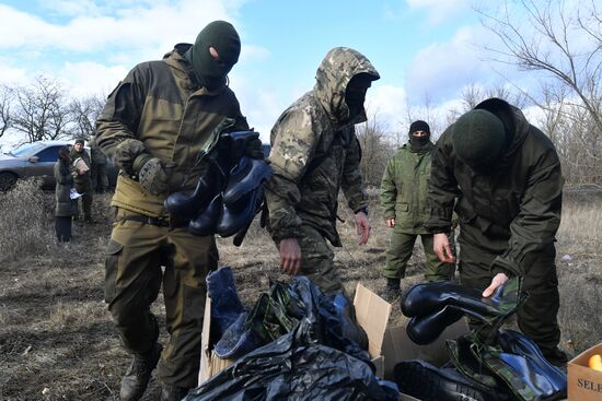 Передача подарков к 23 февраля военным в южном секторе СВО