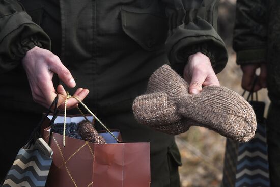 Передача подарков к 23 февраля военным в южном секторе СВО