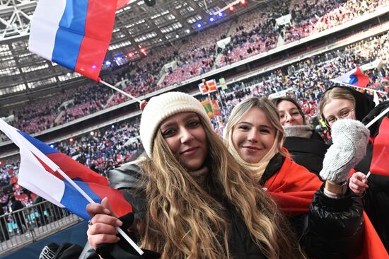 Митинг-концерт "Слава защитникам Отечества!" в Москве