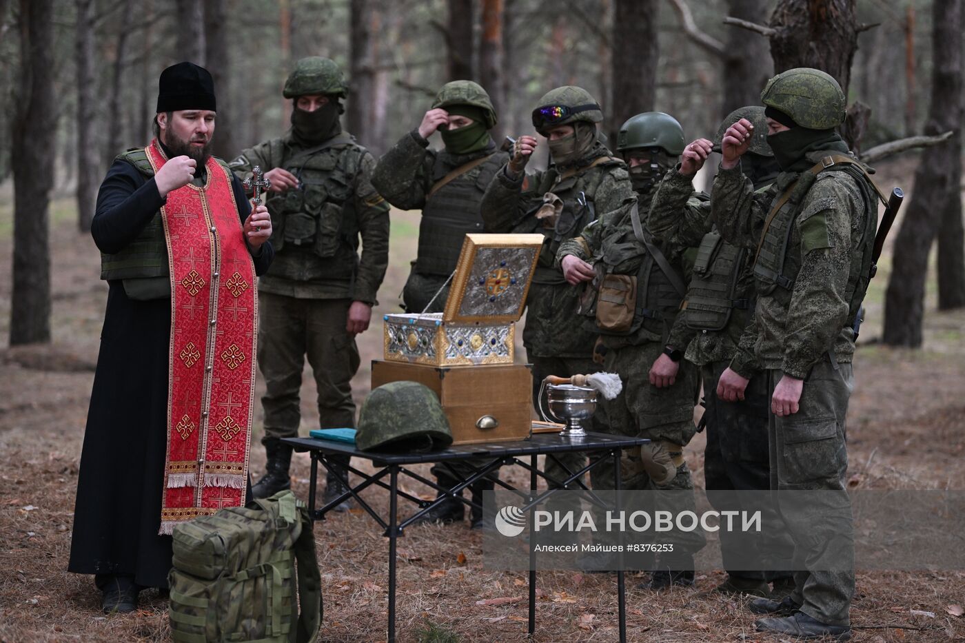 Мощи святого Георгия Победоносца впервые доставили на передовую к бойцам СВО