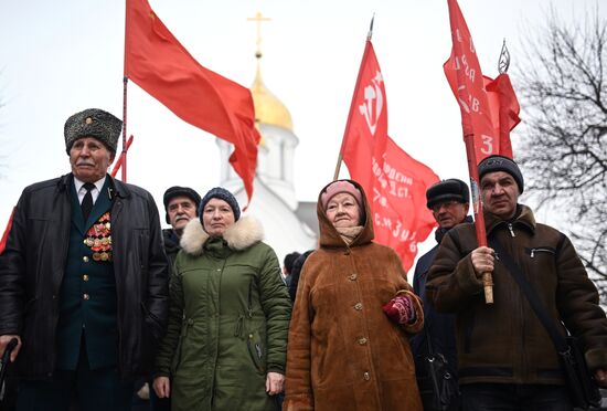 Празднование Дня защитника Отечества в регионах России